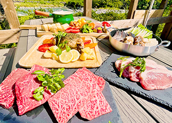 産地直送和牛A5ランクと地元足柄牛の食べ比べ!グランピングBBQと季節のおすすめ鍋コース